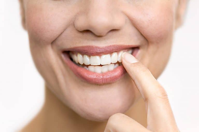 Advertorial für ein Zahnpflege-Produkt - Gebiss