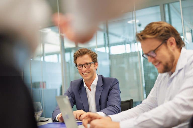 Personalwerbung für eine Bank - Bild 9